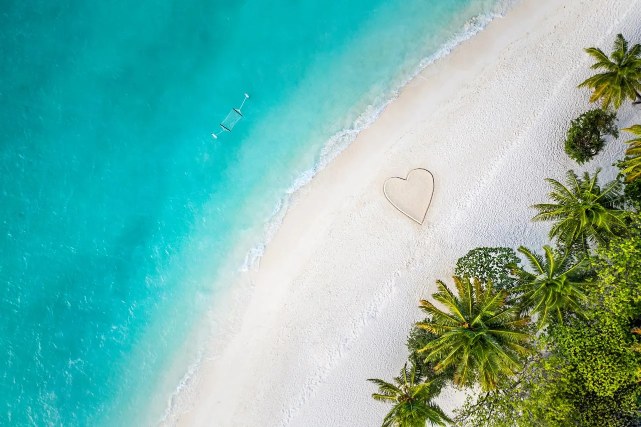 LUX* South Ari Atoll - Photo 2