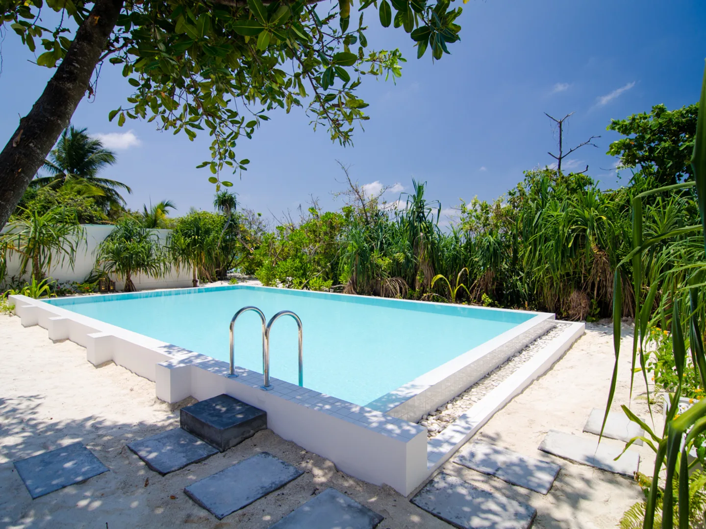 Finolhu Seaside Collection - Photo 9