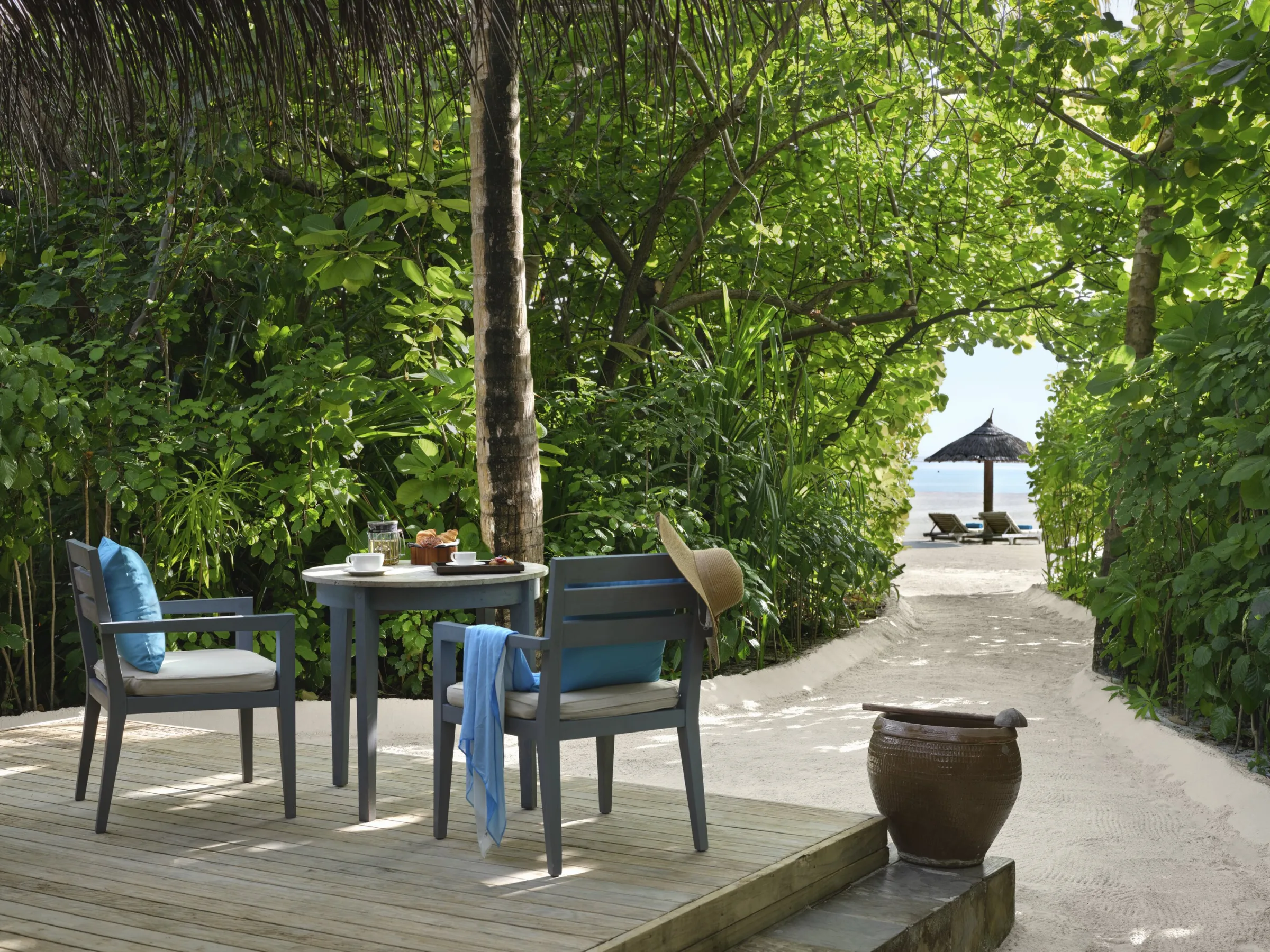 Anantara Dhigu Maldives - Photo 7