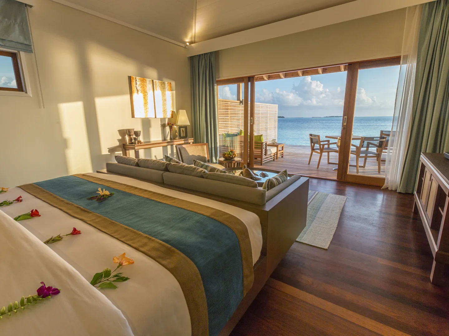 Hurawalhi Island Resort - Photo 14