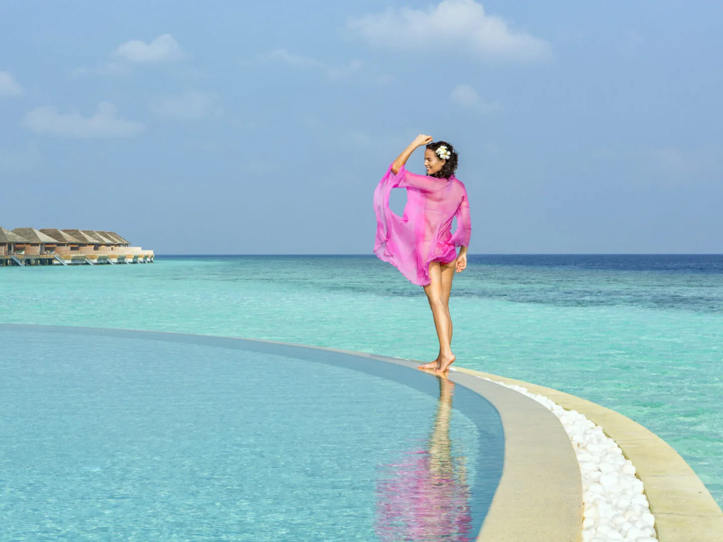 Hurawalhi Island Resort - Photo 6