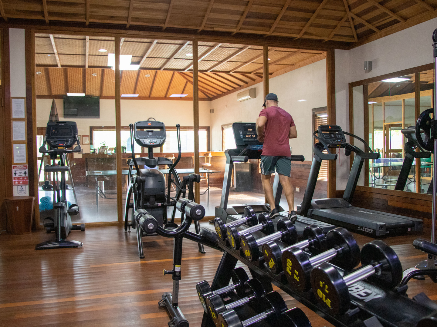 Hideaway Beach Resort and Spa - Photo 12