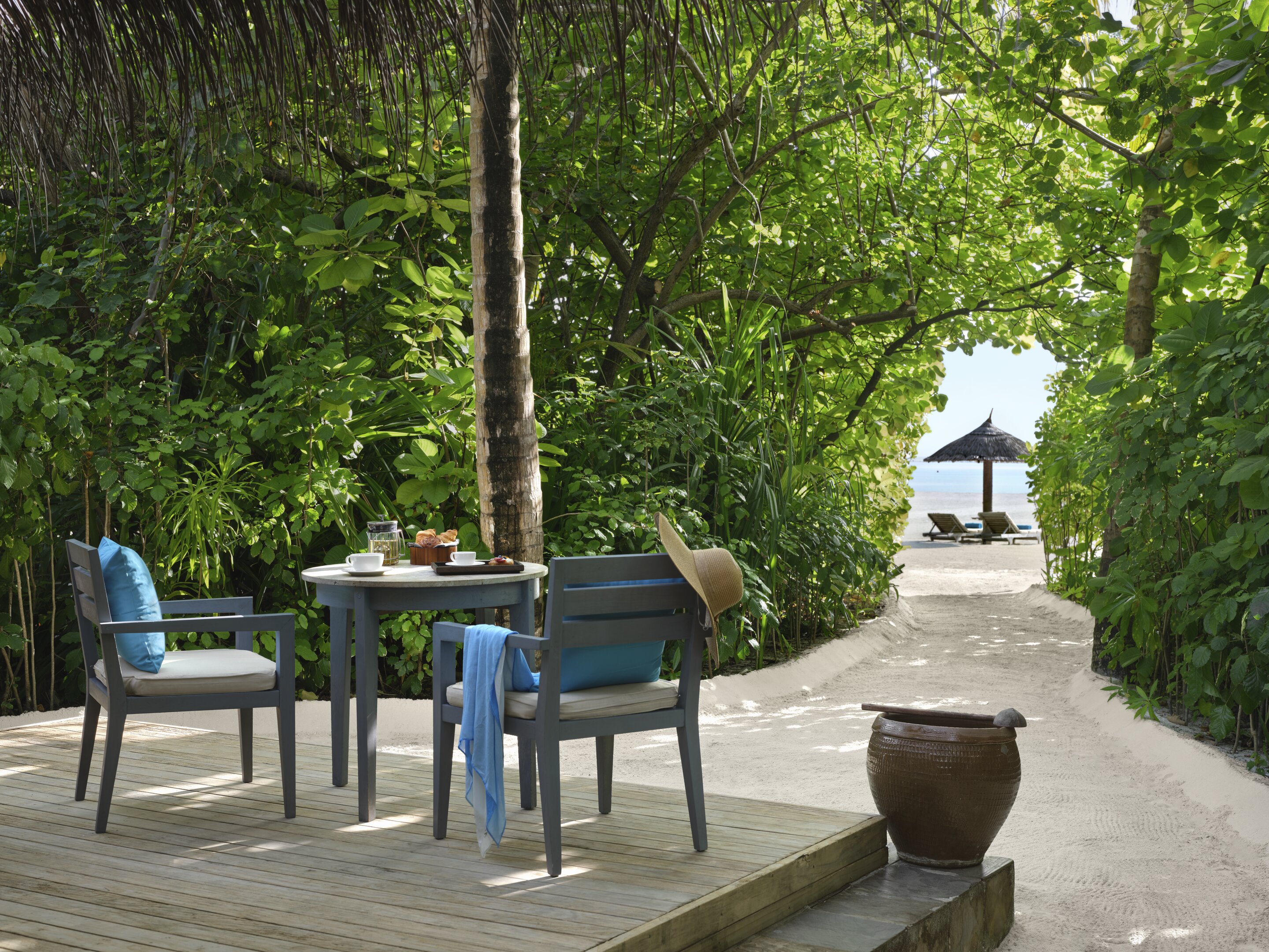 Anantara Dhigu Maldives - Photo 7