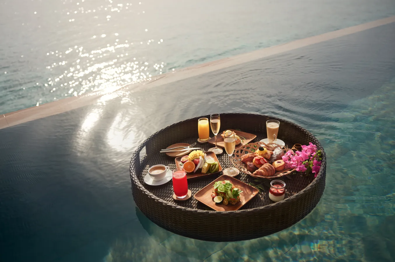Floating Breakfast