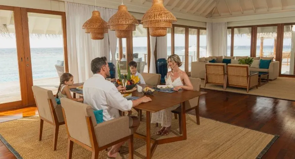 In-Villa Dining