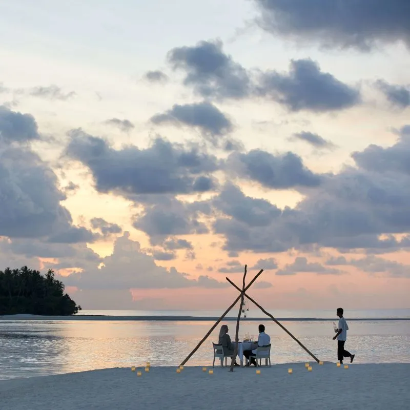 Romantic Beach Dinner