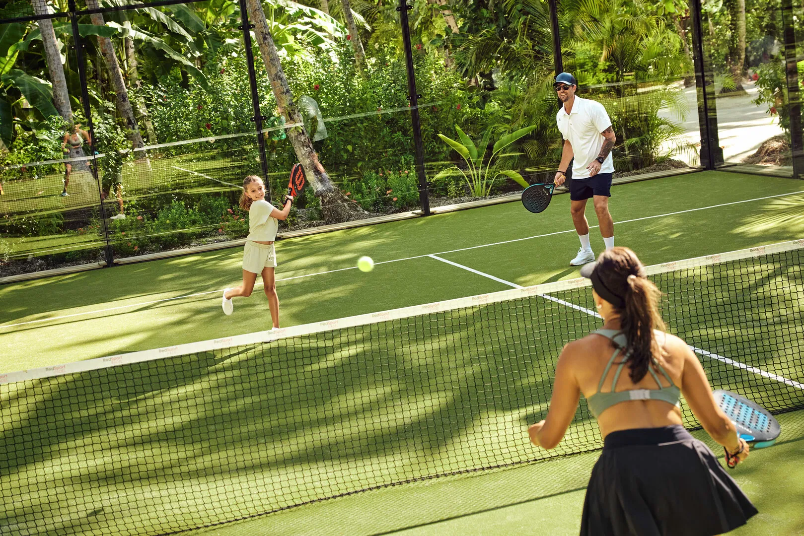 TENNIS