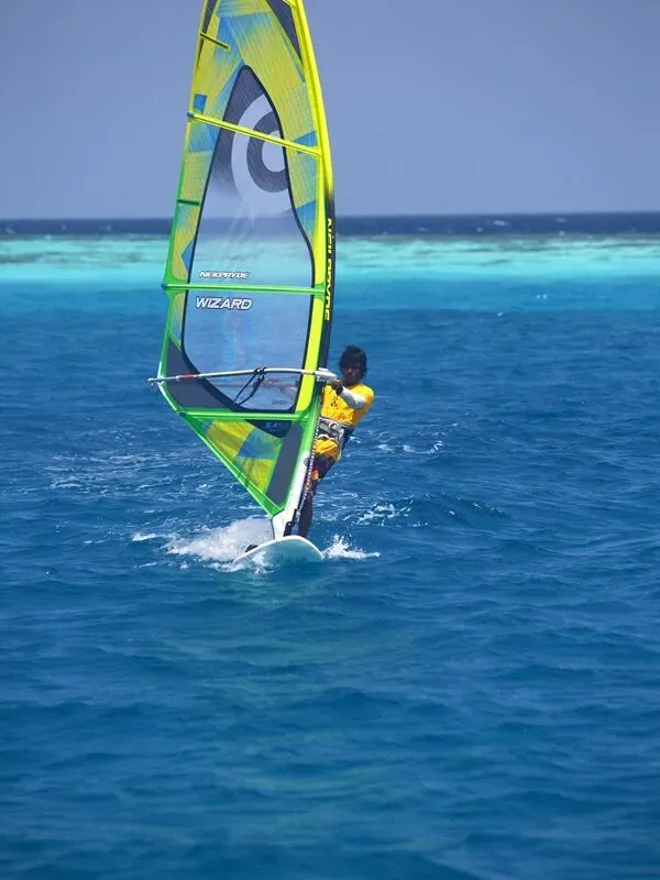 WINDSURFING