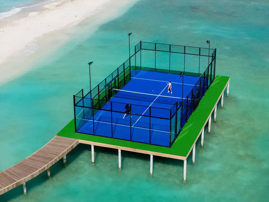 Overwater Padel Tennis court