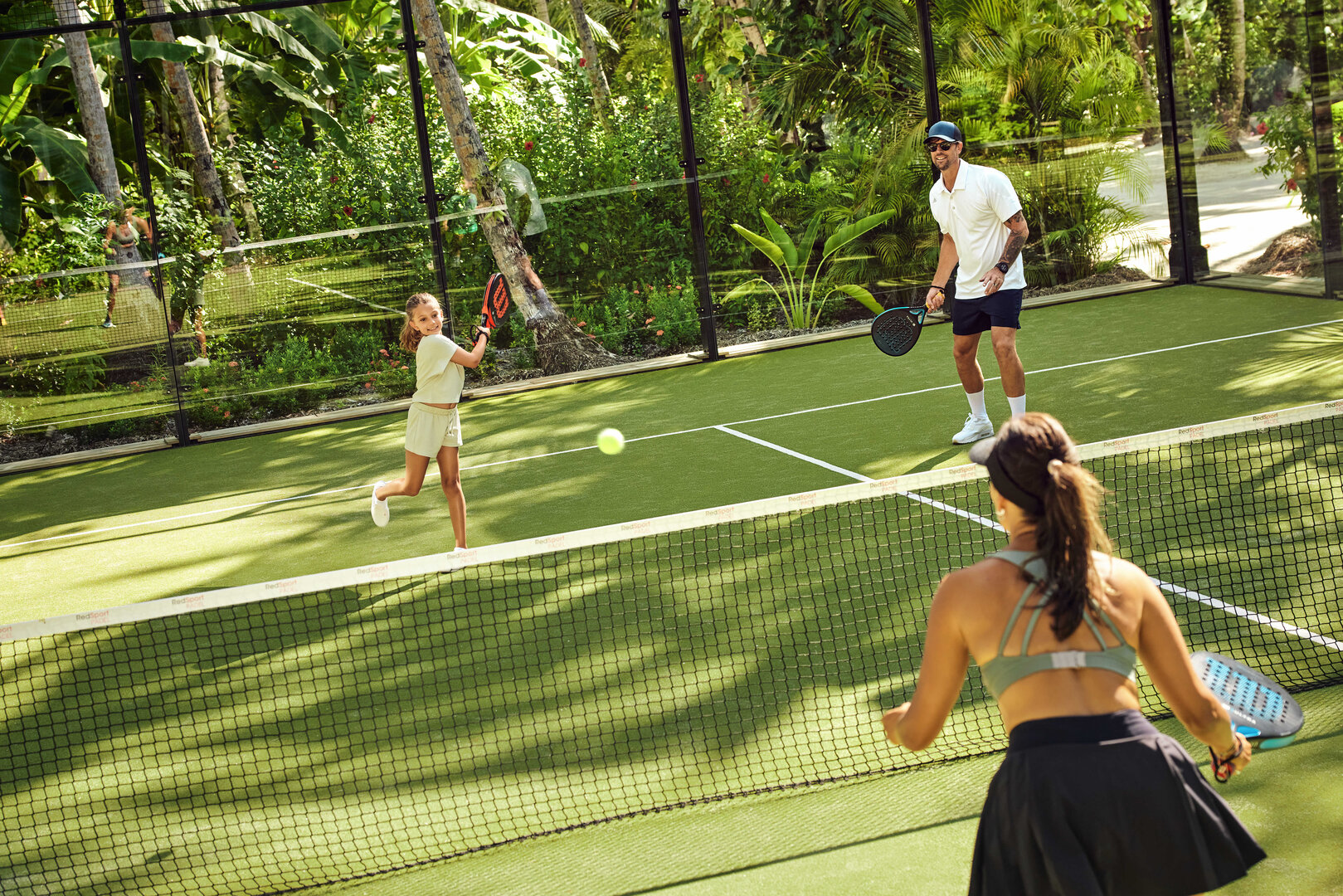 TENNIS