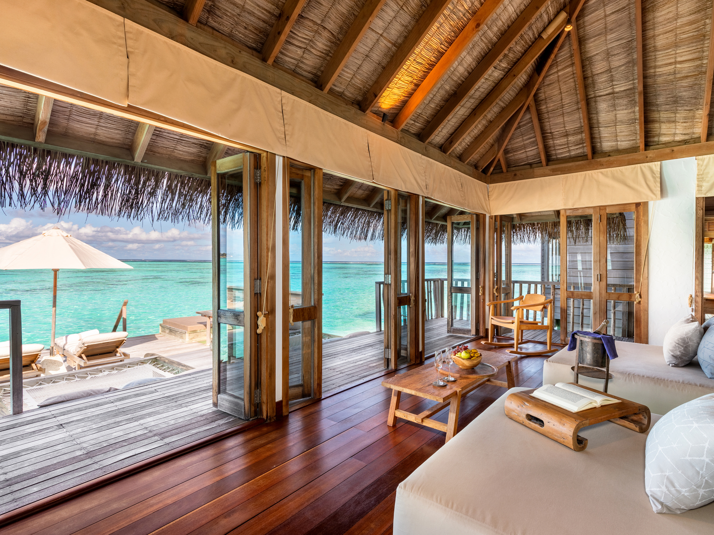 Gili Lankanfushi - Photo 11