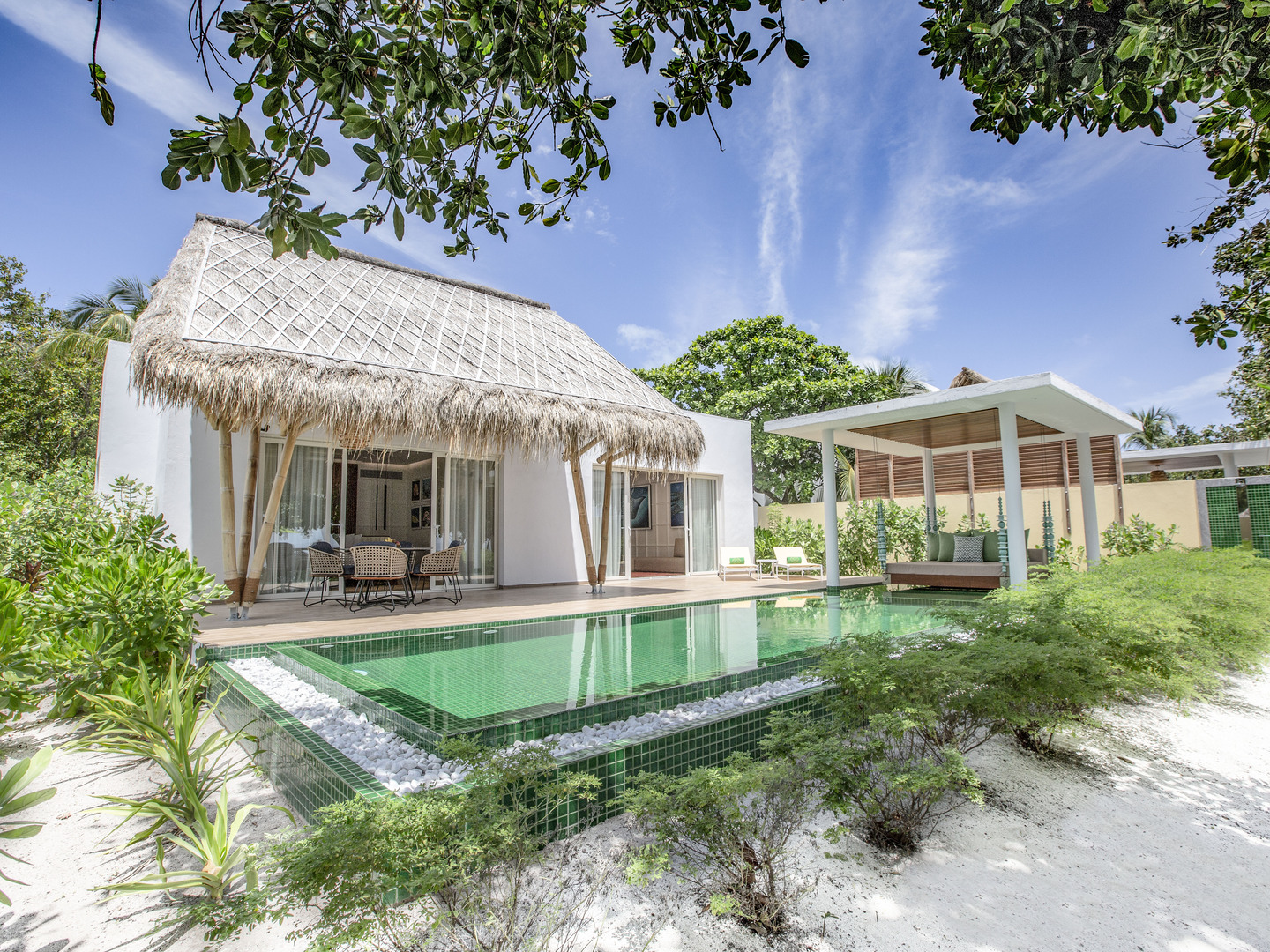 Emerald Maldives Resort & Spa - Photo 13