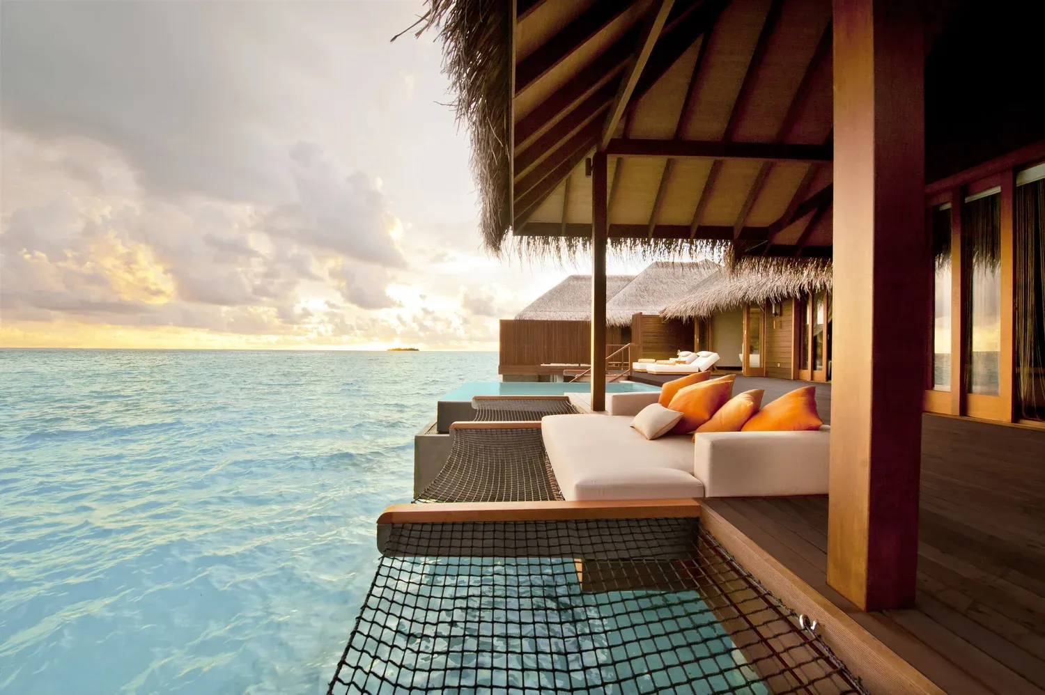 Sunset Family Ocean Suite with Pool - Photo 1
