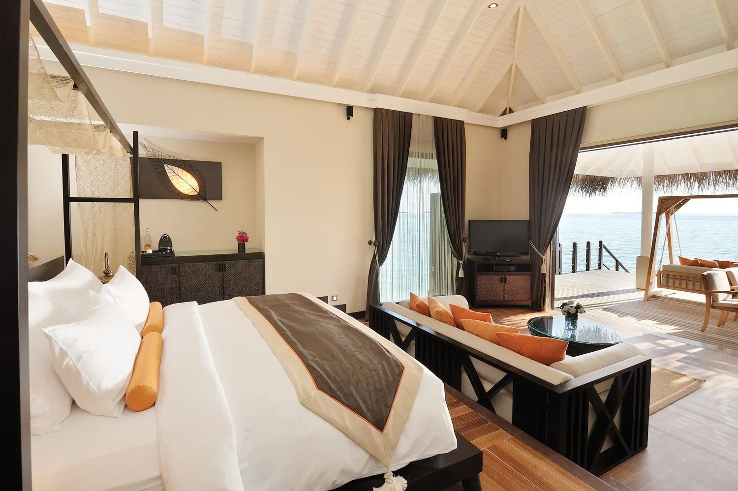 Sunset Lagoon Suite with Pool - Photo 1