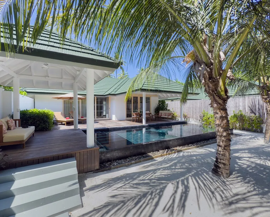 Grand Beach Residence with Pool - Photo 1