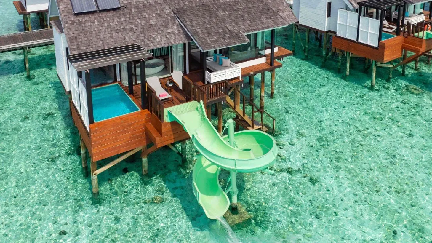 Wind Villa with Jacuzzi & Slide - Photo 1
