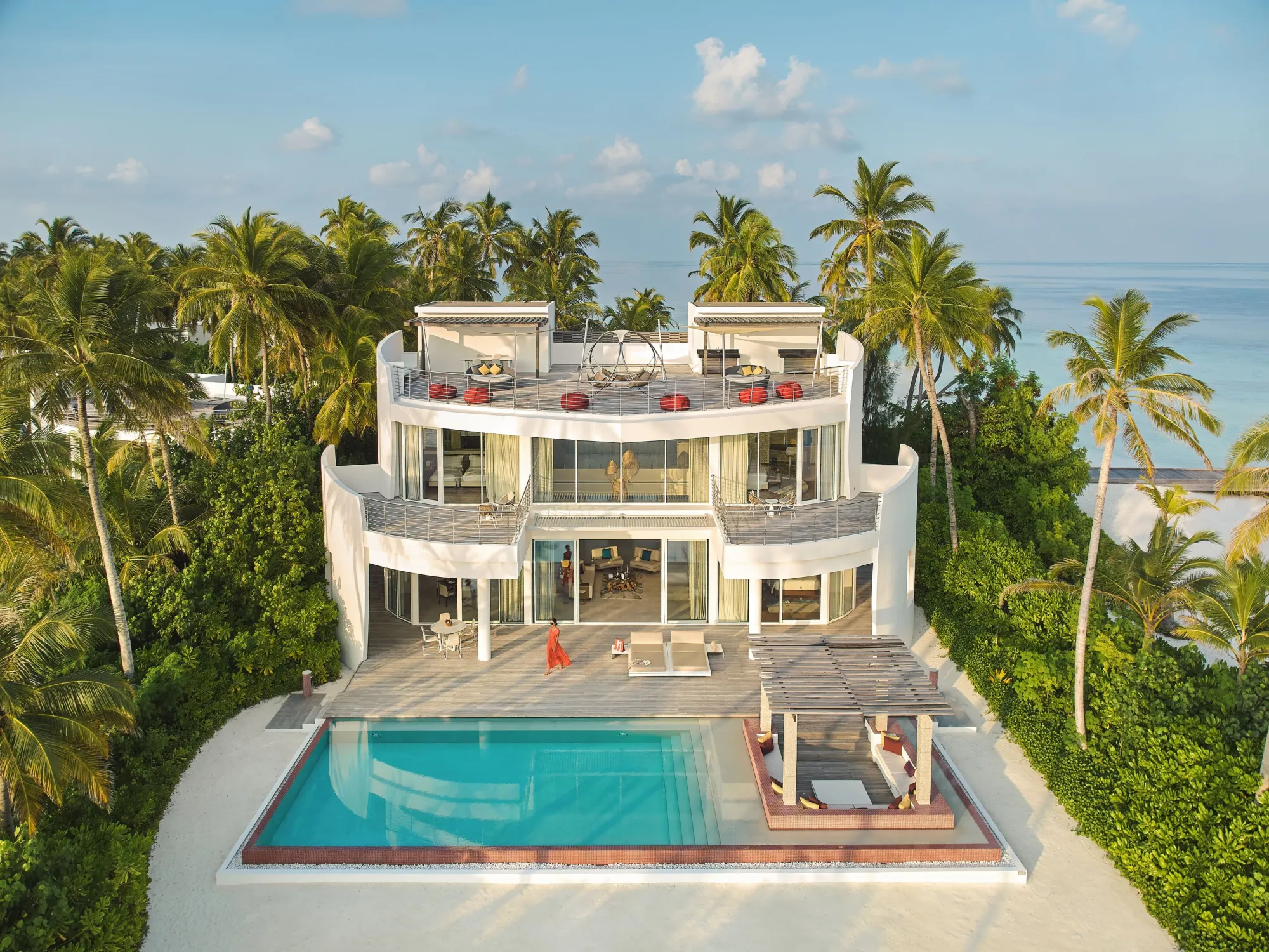 Three Bedroom Olhahali Beach Retreat with Pool - Photo 1