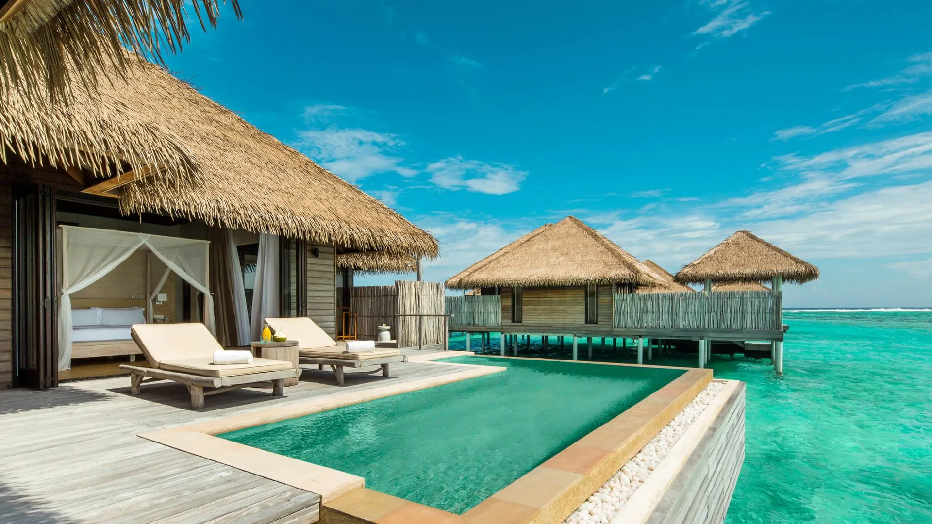 Water Villa - Photo 1