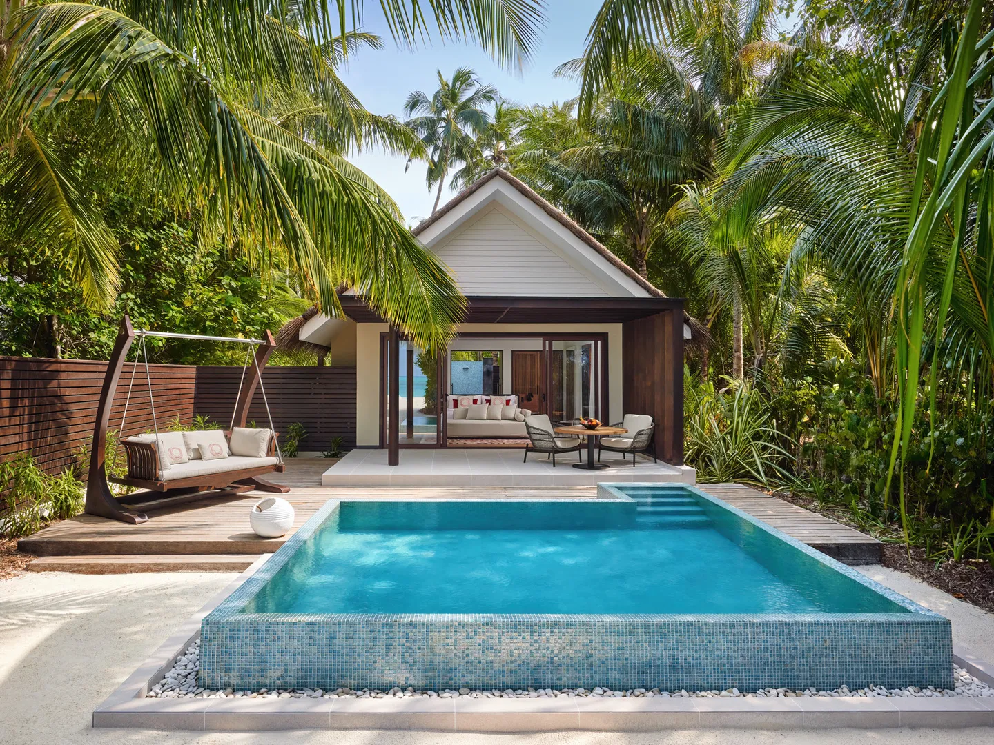 Deluxe Beach Pool Villa - Photo 1
