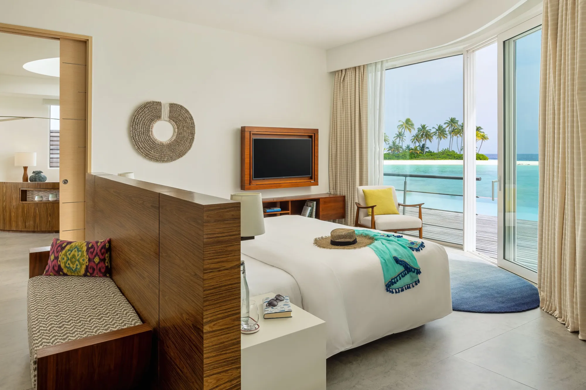 One Bedroom Ocean Villa with Pool - Photo 1