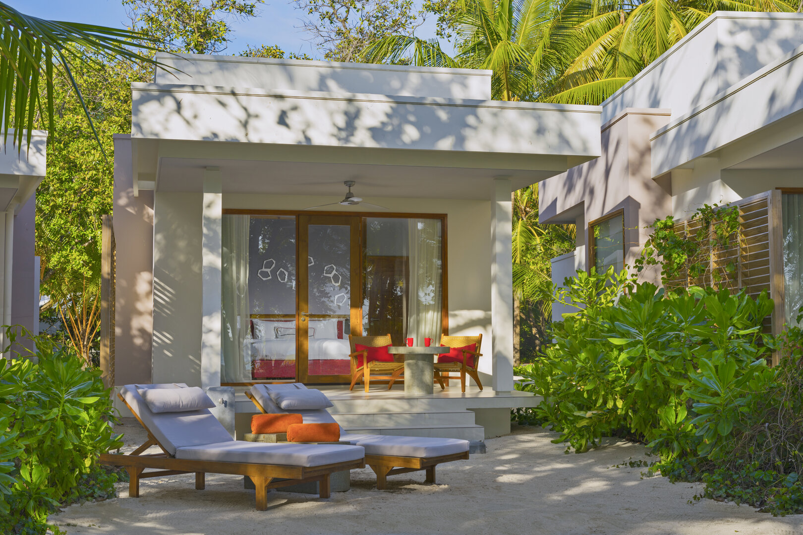 Beach Bungalow - Photo 1