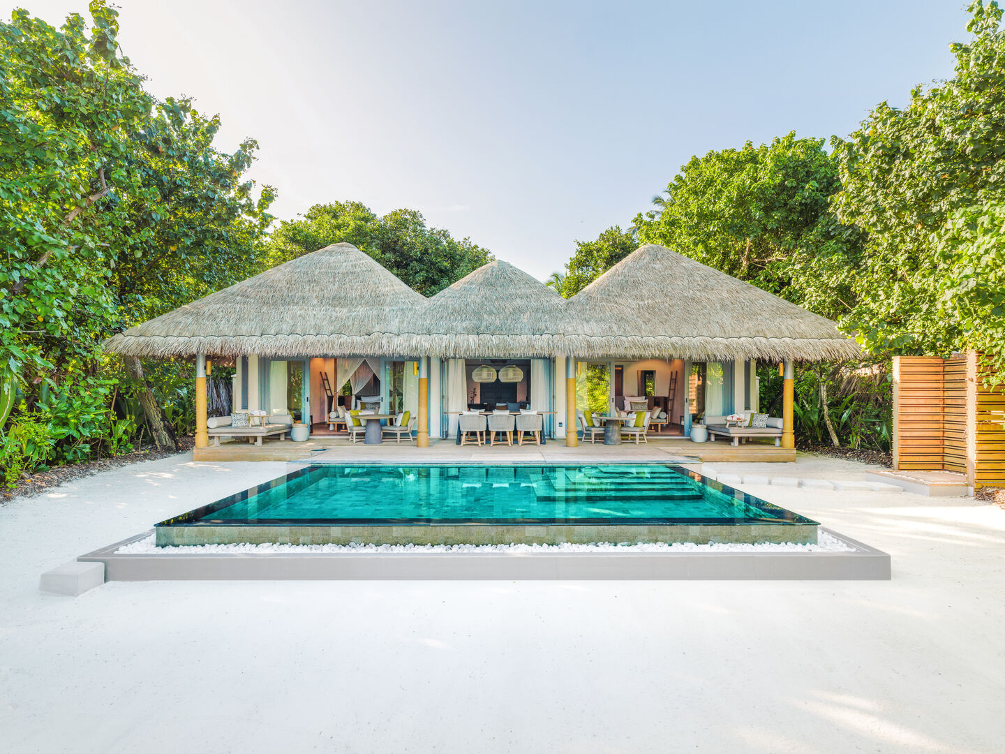 Two Bedroom Beach Pool Residence - Photo 1