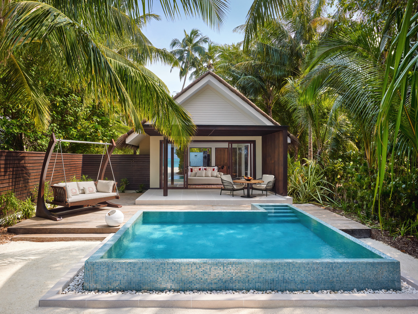 Deluxe Beach Pool Villa - Photo 1
