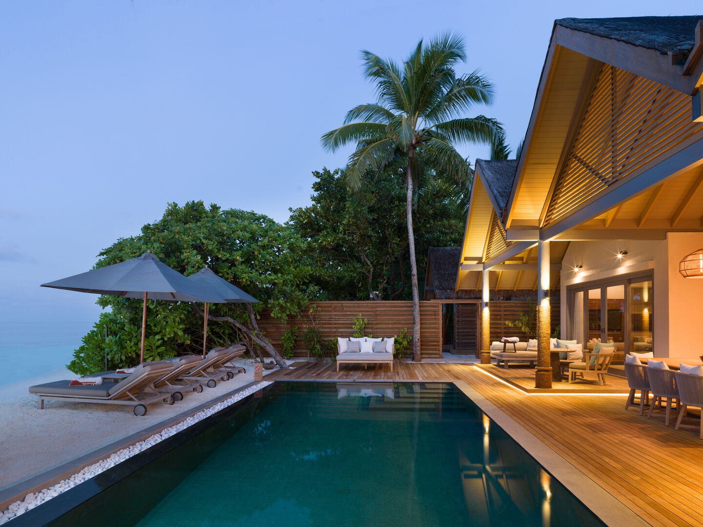 Four Bedroom Beach Pool Residence - Photo 1