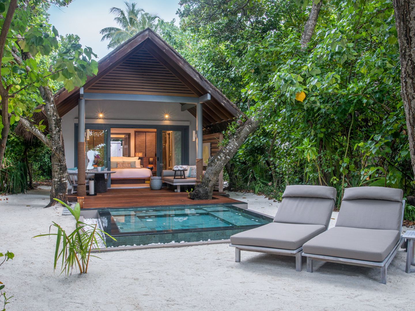 Beach Villa with Plunge Pool - Photo 1