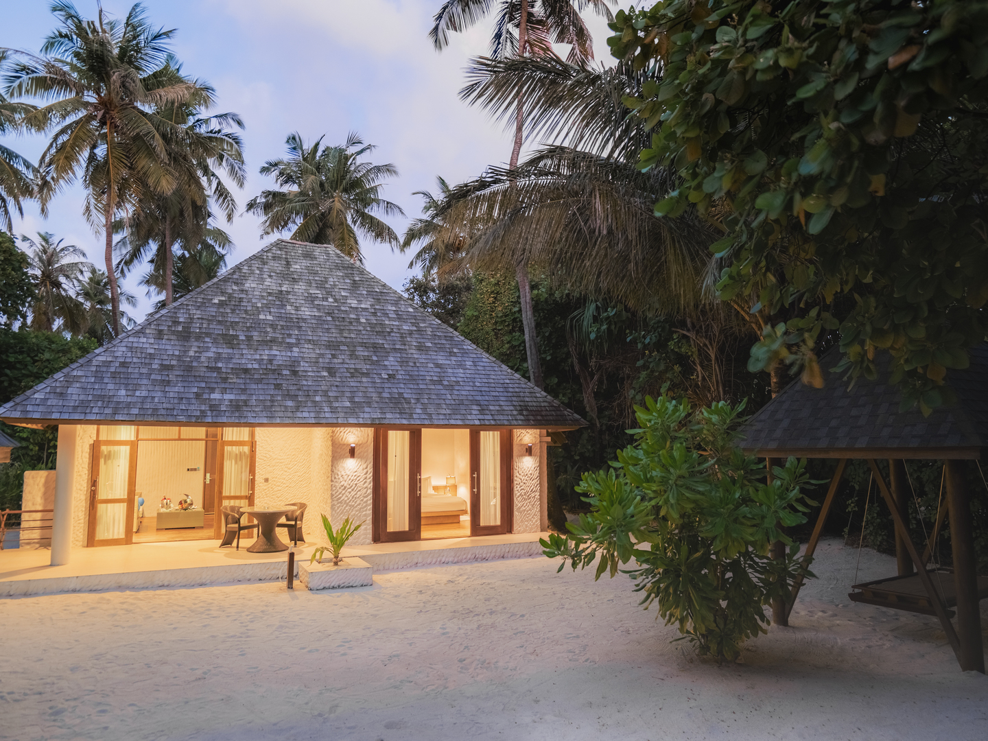 Sunset Beach Villa - Photo 1