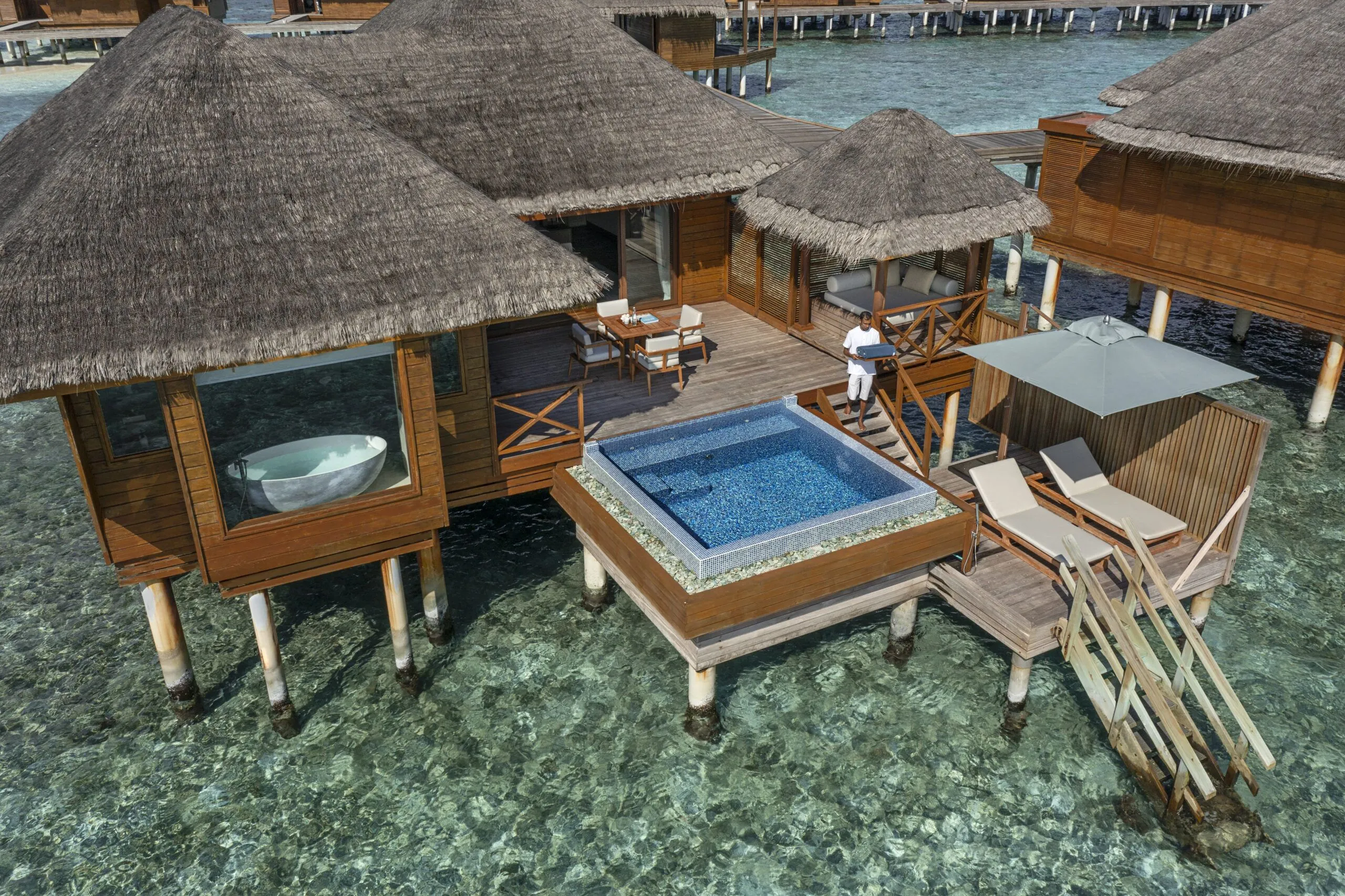 Lagoon Bungalow with Pool - Photo 1