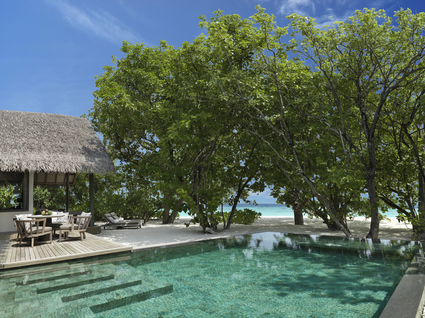 One Bedroom Deluxe Beach Pool Residence - Photo 1