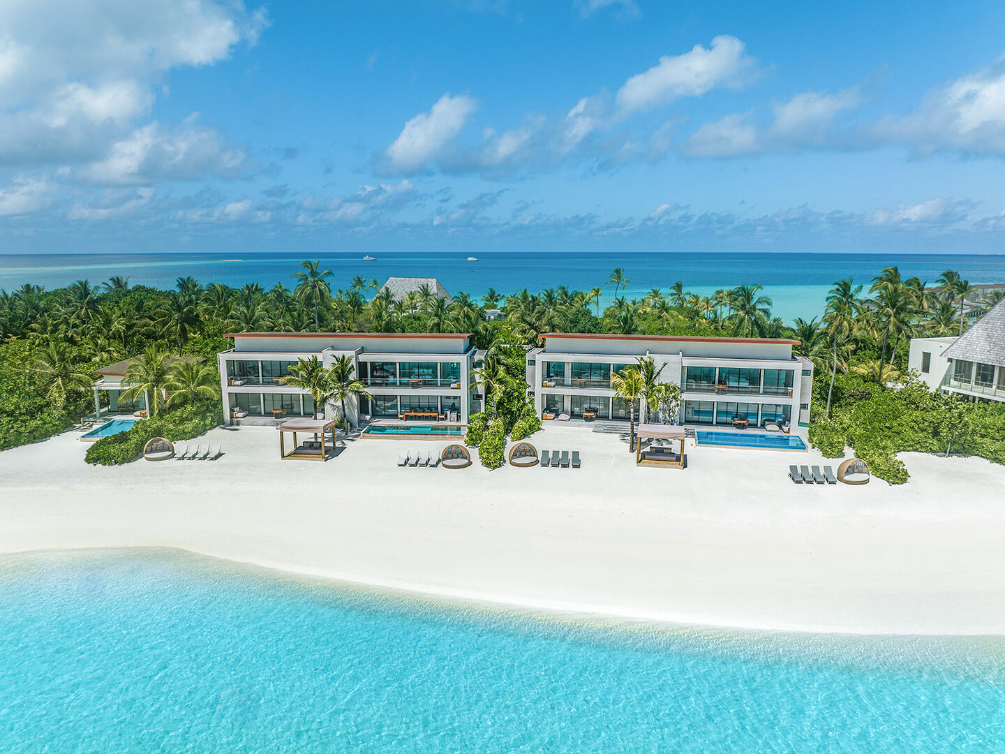Four Bedroom Beach Residence with Private Pool - Photo 1