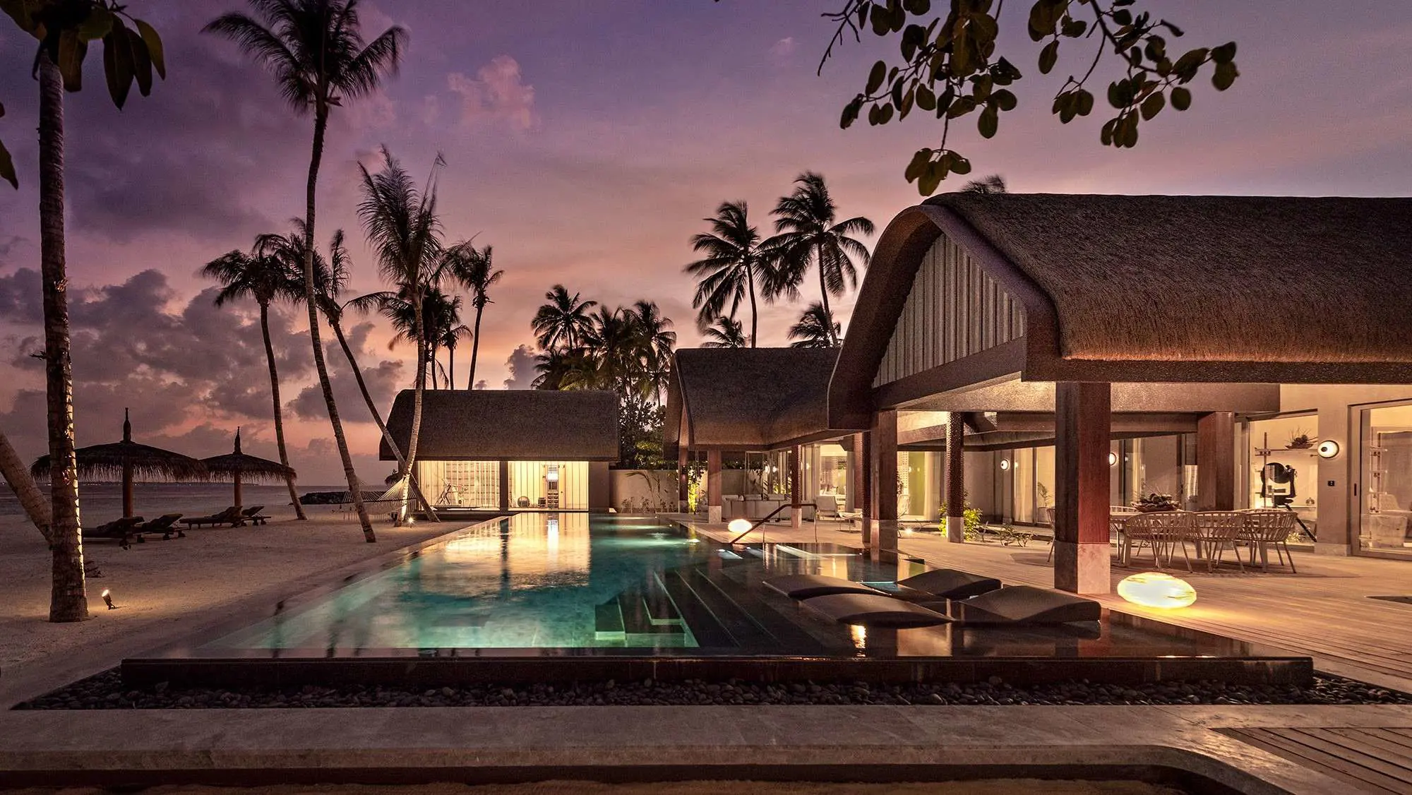 Three Bedroom Wellbeing Beach Pool Residence - Photo 1