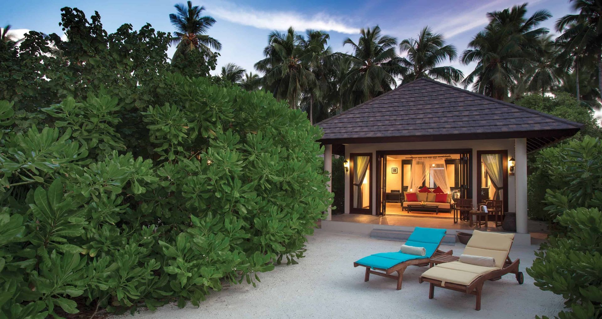 Sunset Beach Villa - Photo 1