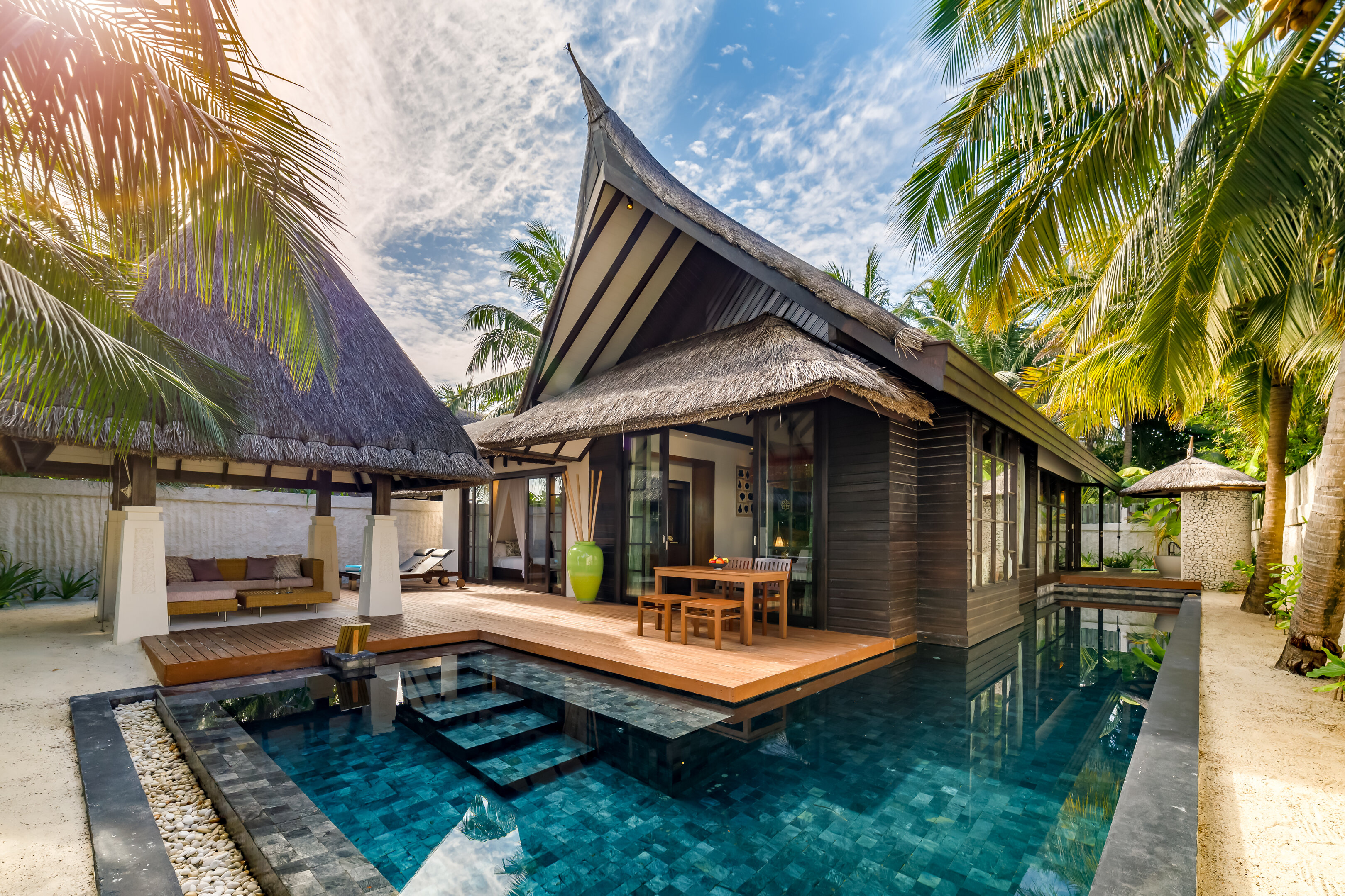 Earth Pool Pavilion 2|BR - Photo 1